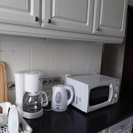 My Romantic Flat Close To Alfama Lisbon