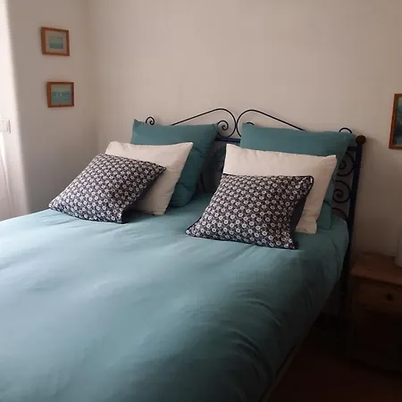 Apartment My Romantic Flat Close To Alfama Lisbon