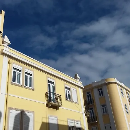 My Romantic Flat Close To Alfama Lisboa